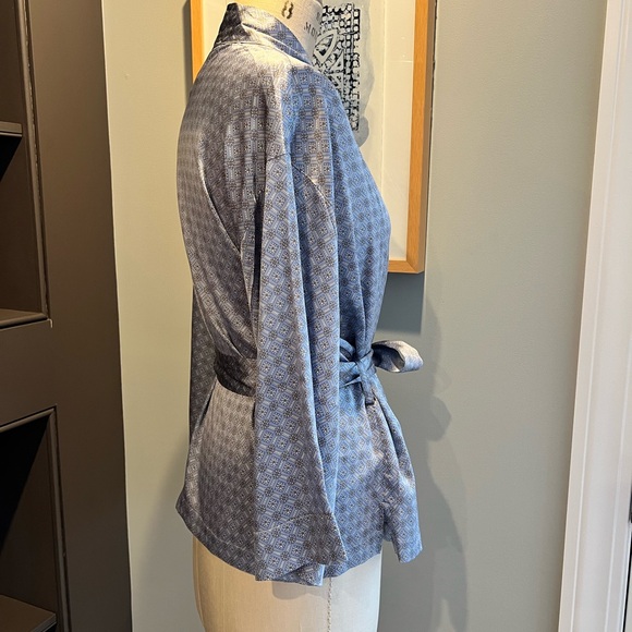 Haven Well  Within Elegant Silver/Gray  Women's Kimono Robe S - Picture 5 of 9